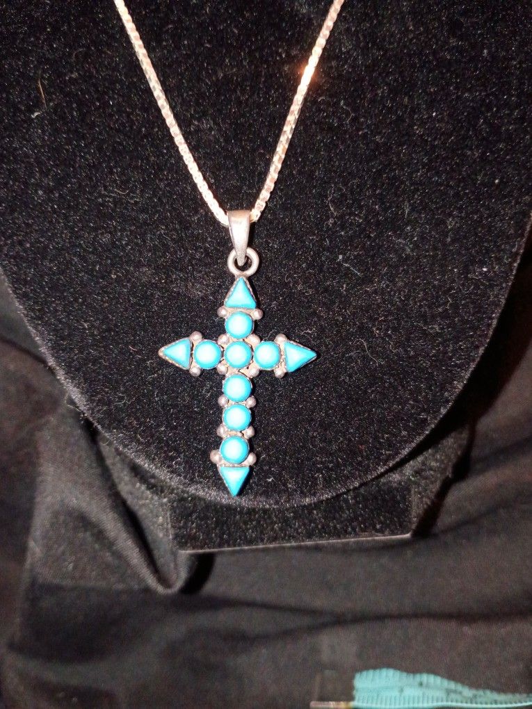 Sterling Cross Pendant With 20in Box Chain