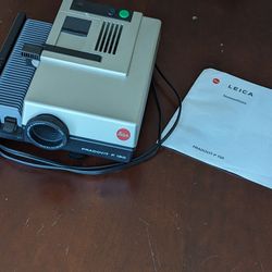 Leica Pradovit P 150 Slide Projector