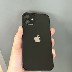 iPhone 12 Black 64GB Unlocked 