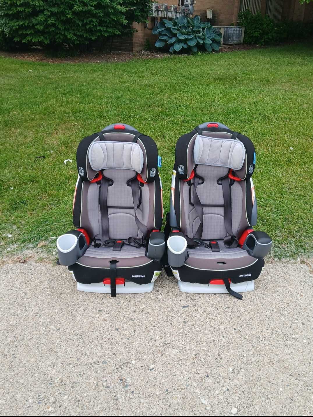 2 Car Seats,  50$ Each 