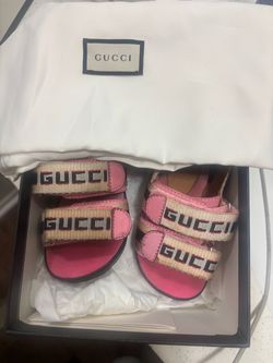 Baby girl, Gucci, sandals