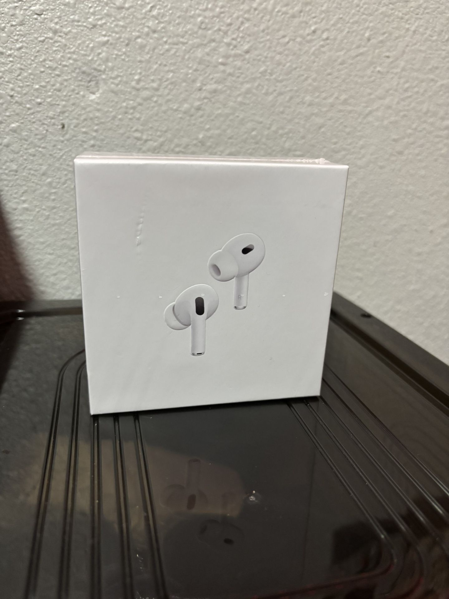 Apple AirPods Pro 2nd Generation MagSafe Wireless Charging Case USB-C with ANC