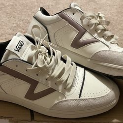 Vans Lowland CC JMP R Size 13