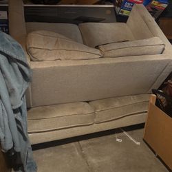 Free Couch 