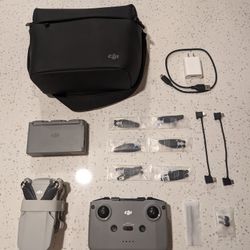 DJI Mini 2 - Fly More Combo