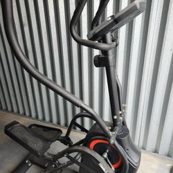 Sunny Health & Fitness Elliptical 