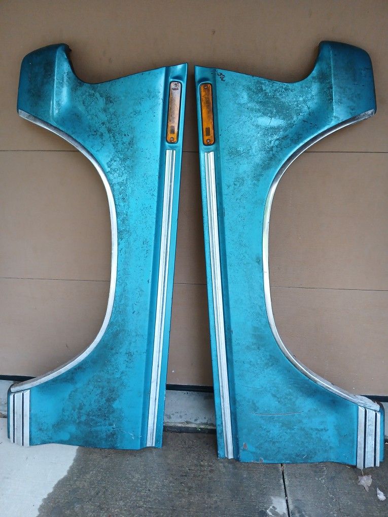 73 Fenders And 67 Ford Grill, These Are West Coast Parts ,not https://offerup.com/redirect/?o=UmVtYW4uTm8= Salt.