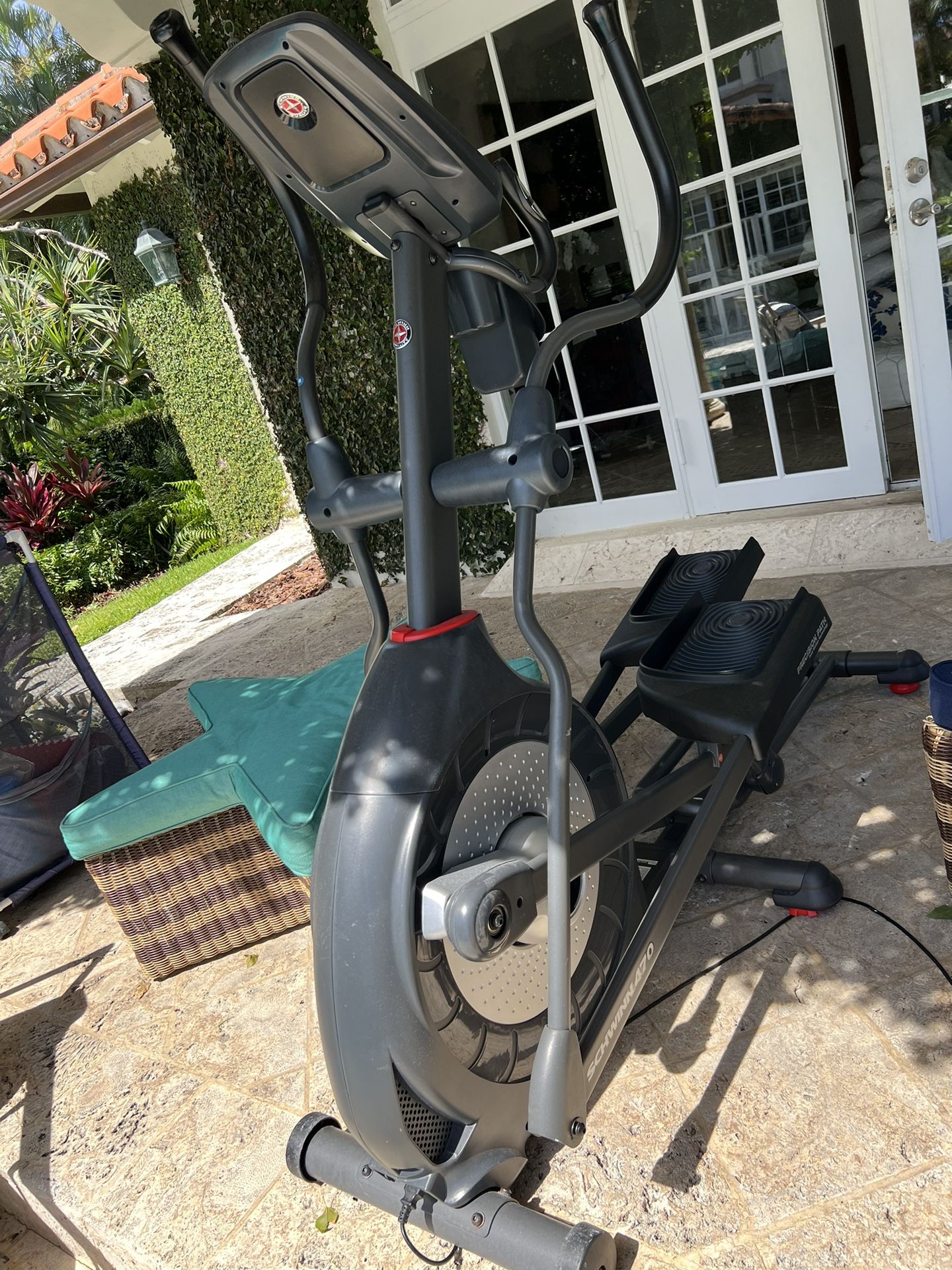 The Schwinn® 470 Elliptical - Gym Machine 