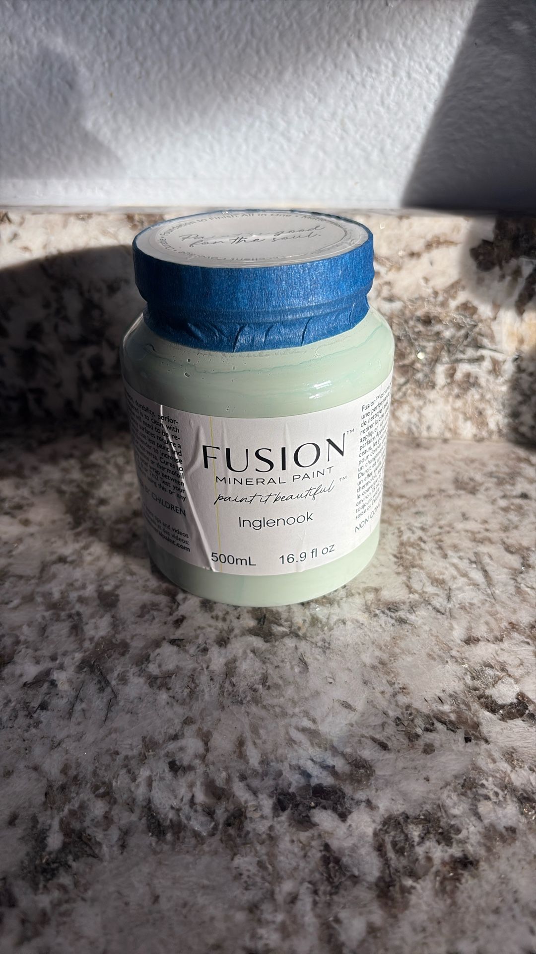 NEW - Unopened Fusion paint (inglenook )