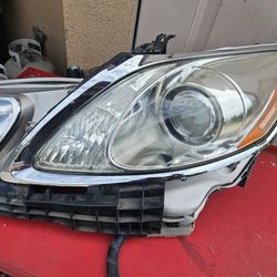 2006-2011 Lexus GS350 Headlight 