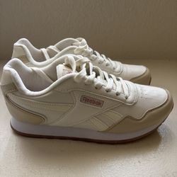 🎊 Reebok Classic Women 🎊