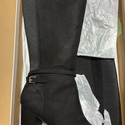 Women’s Boots 11