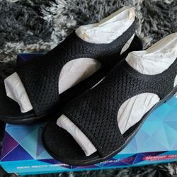 Brand New Womens Skechers Flex Appeal 2.0 Gel Memory Foam Sz 10 Black Sandals 