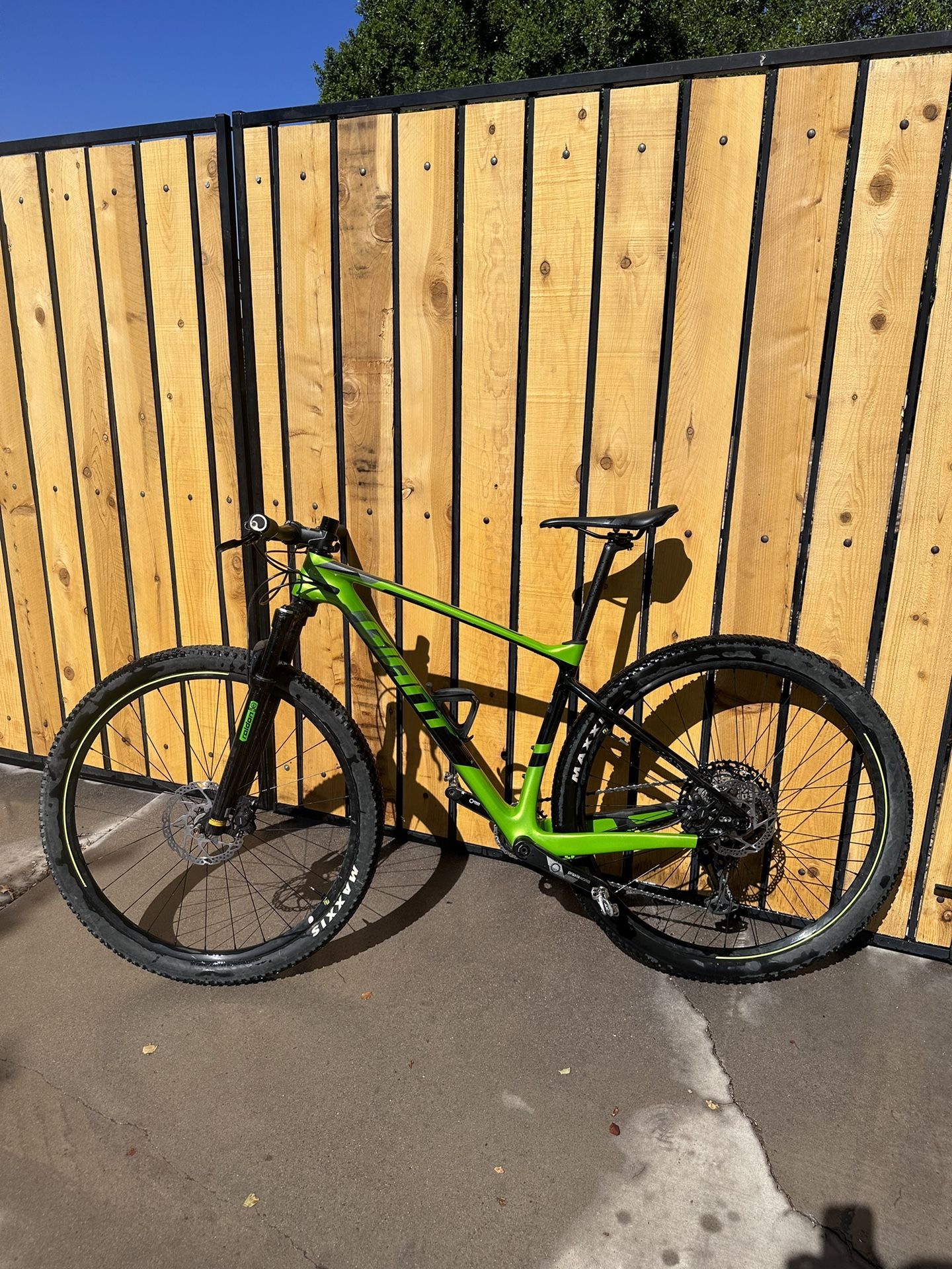  Giant Xtc Carbon Hardtail Size Medium 2020