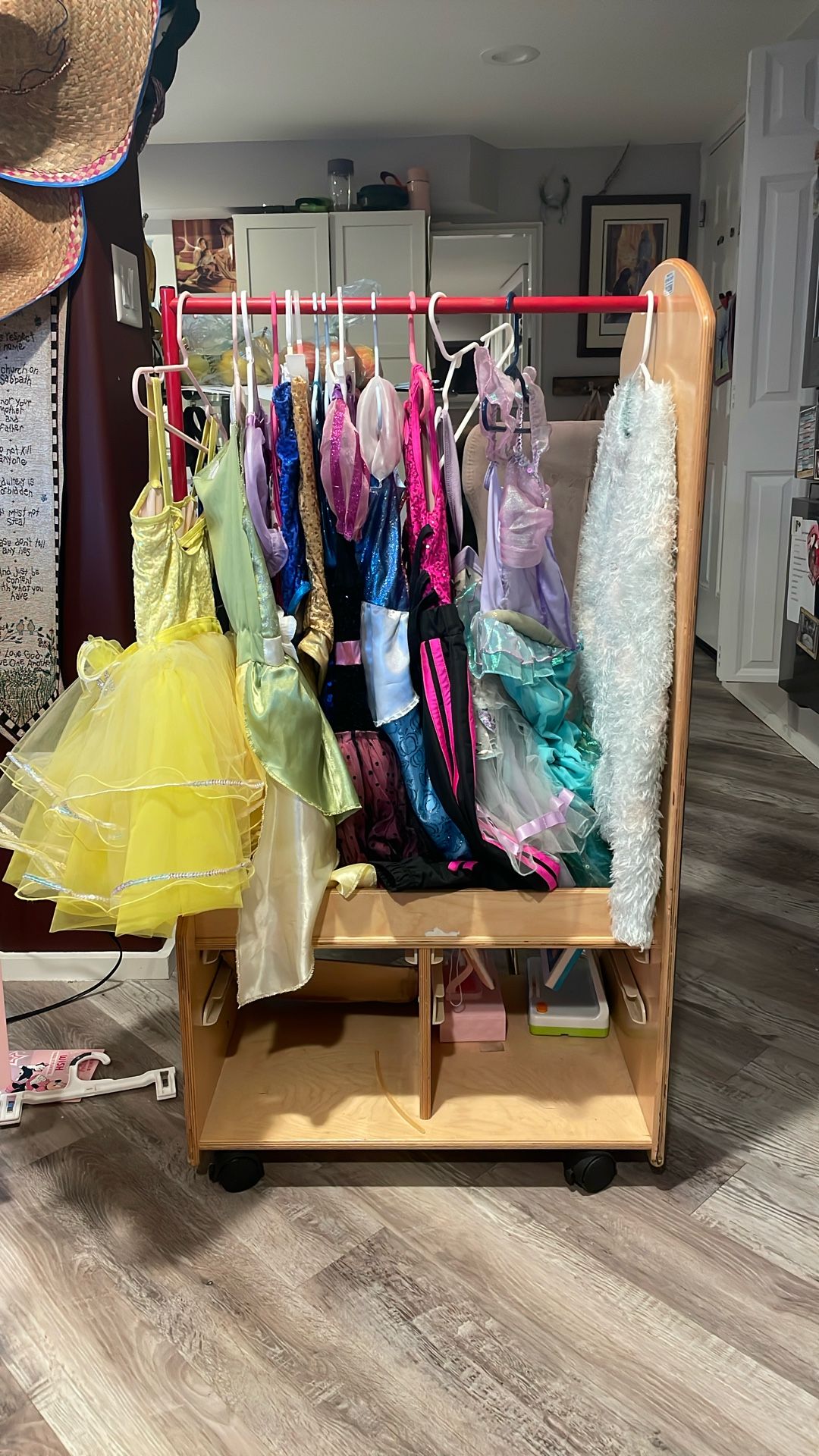 Wardrobe Play Set With Mirror And Cabinet