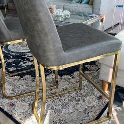 Two New Bar Stools from MAISON ARTS