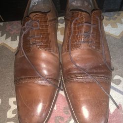 Leather dress shoes with alligator-embossed pattern by Stacy Adams 12m