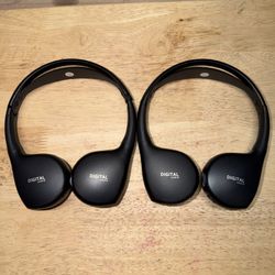 2017-2022 Chrysler Pacifica Digital IR Audio Wireless Headphones BluRay and DVD