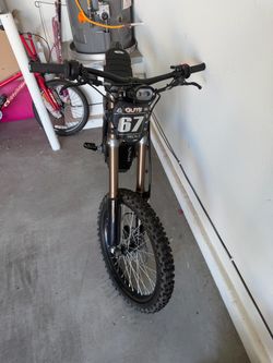 2025 Surron  LBX