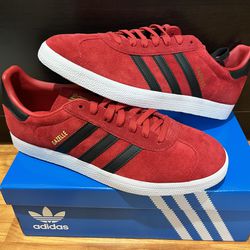 *BRAND NEW, IN HAND* adidas Manchester United x Gazelle MUFC Red Men Size US 11