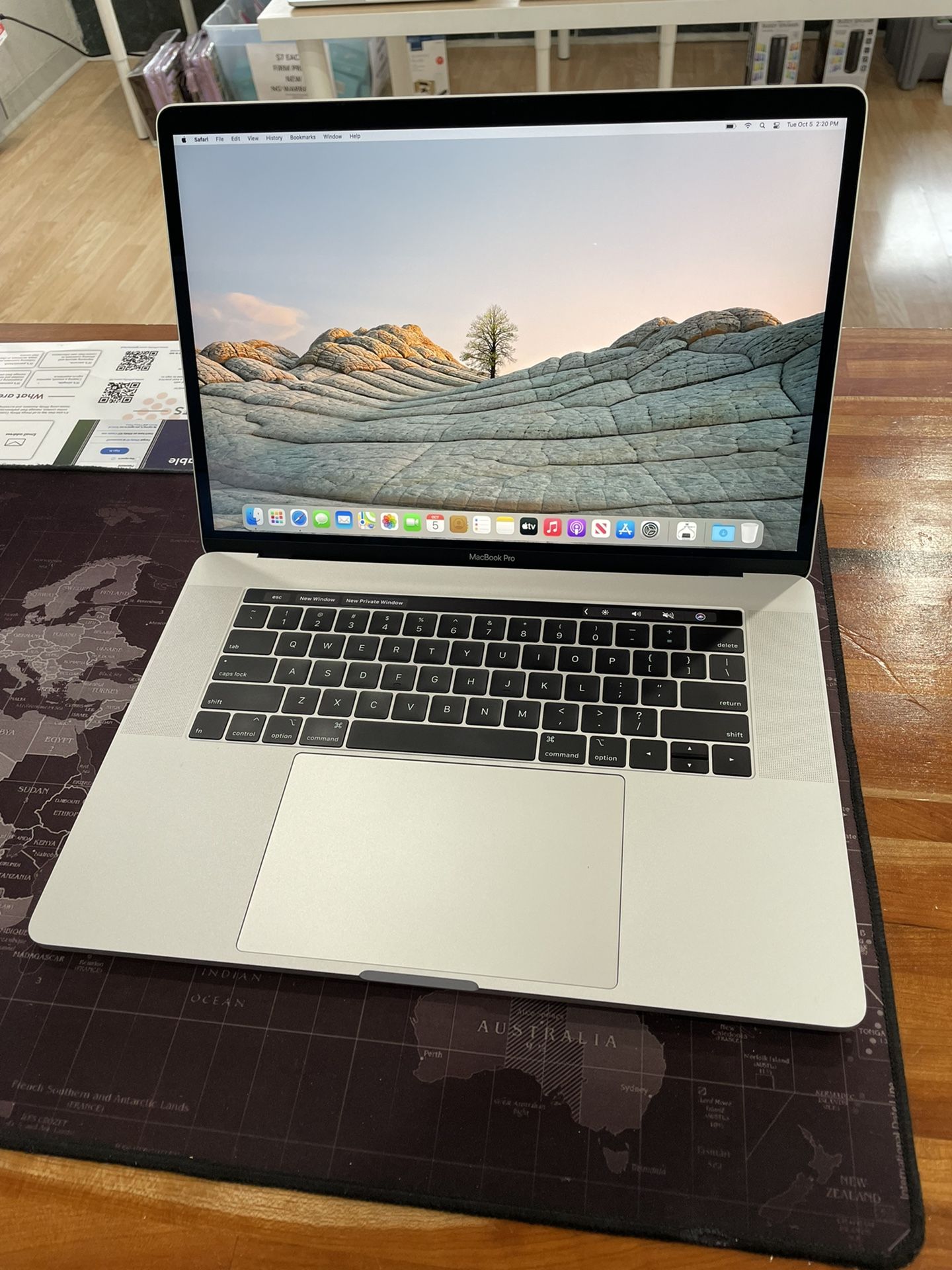 APPLE MACBOOK PRO 15” 2019 Core i9 16GB 500GB Radeon