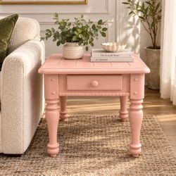 Pink Painted Accent Table with Drawer – Vintage-Inspired Style