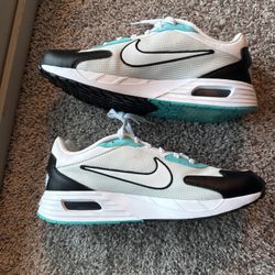 Men’s Size 13 Nike Air Max Solo  White Black Turquoise Running Shoes HQ2572 100