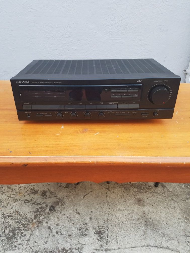 Kenwood KR-A4010 AM / FM Receiver! GREAT CONDITION! - $40 OBO!