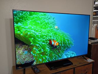 TCL 43 Inch 4K Class S4 LED Smart TV with Google TV. Model 43S450G Like New!