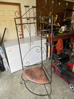 Coat rack/bench