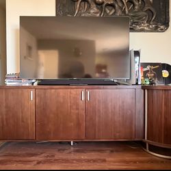 Credenza Media Console