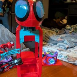 Spidy And Friends Transforming Van With Extra Characters 