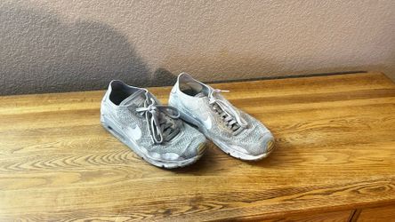 Nike air max shoes