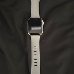 Apple Watch Series 7 45mm