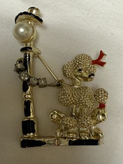 Vintage Poodle Rhinestone Leashed To Lamp Post  Brooch 