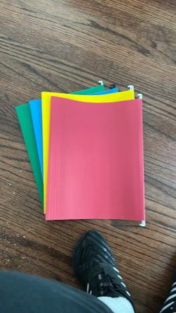 20 regular file folders
