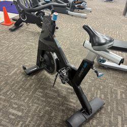 Precor Commercial Spinner Rally  Spin Bike