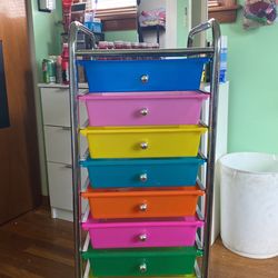 10 Drawer Rolling Cart