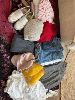Women’s clothing bundle
