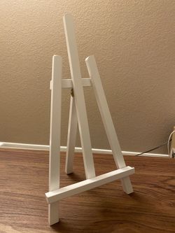 15.5" White Wood Tabletop Display Easel