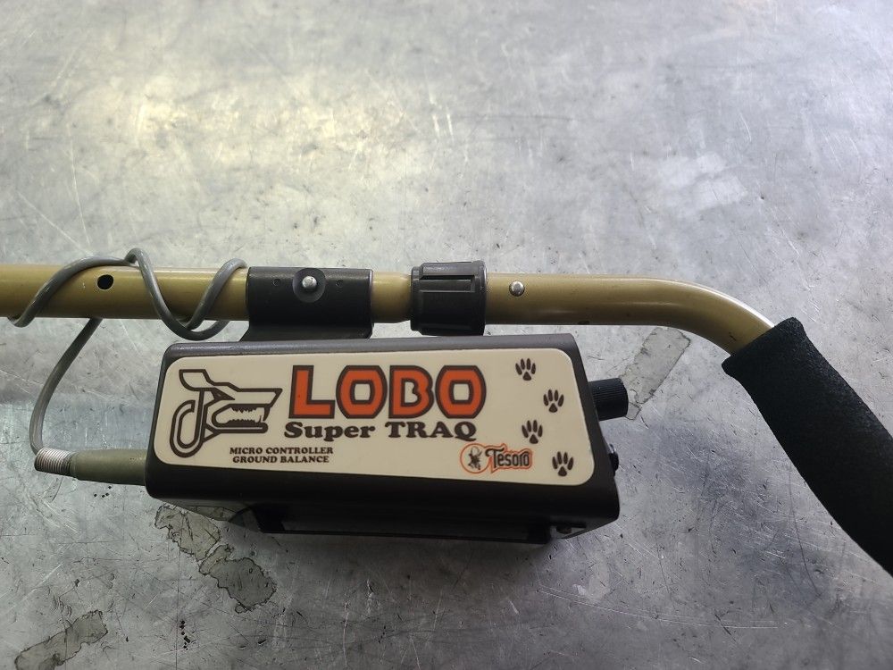 Tesoro Metal Detector Lobo Super Traq