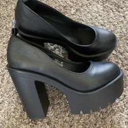 Women’s Heels 