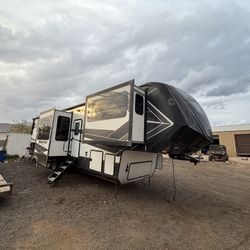 2018 Grand Design Momentum Luxury Fifth Wheel Toy Hauler 5 Slides Delivered Set Up