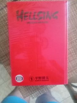 Hellsing Deluxe Edition Manga