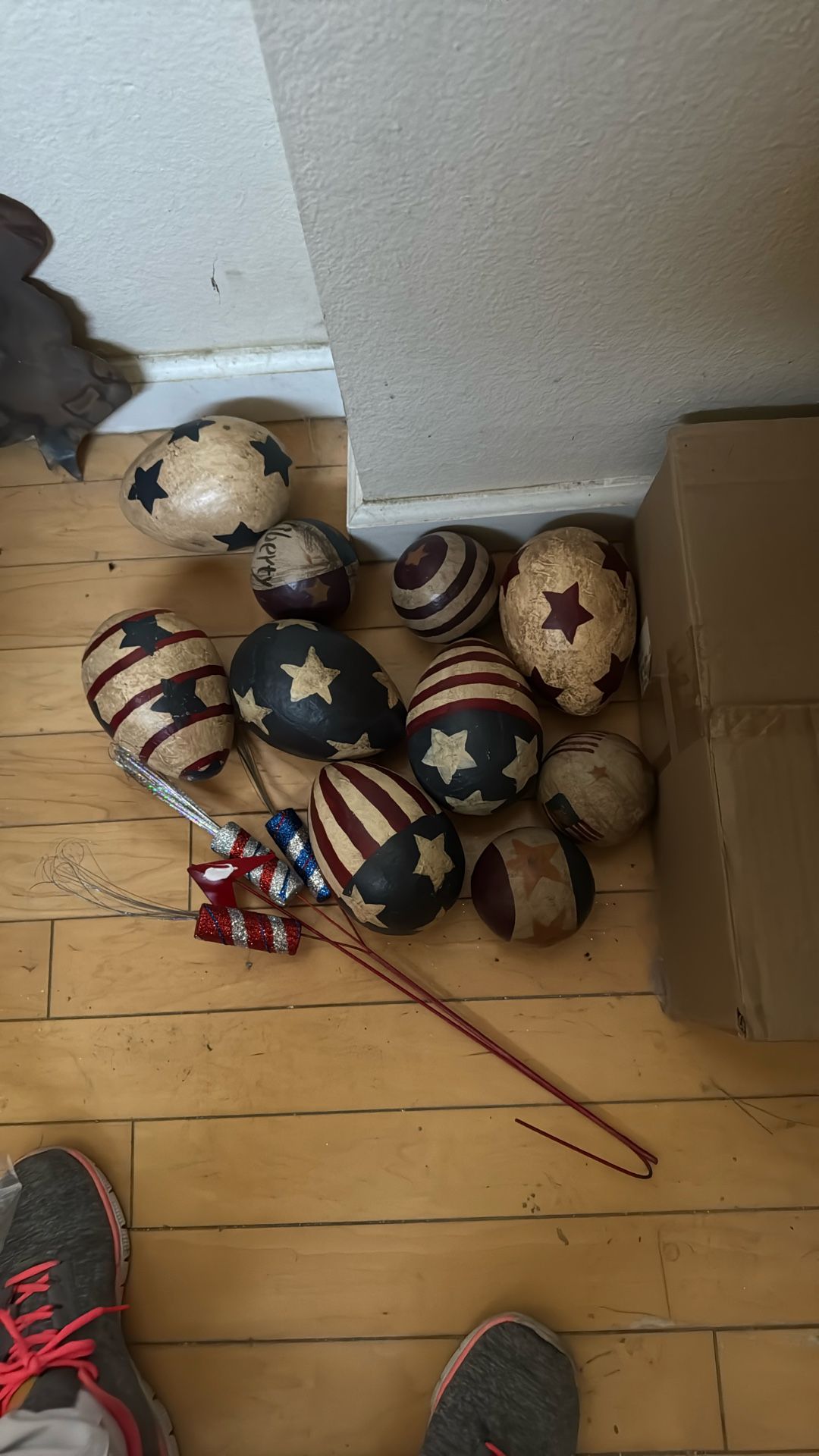 13 Pieces Of Patriotic Home Decor