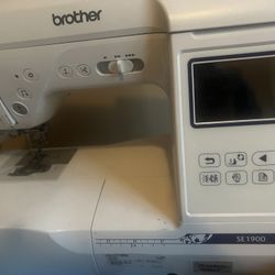 Embroidery Machine 