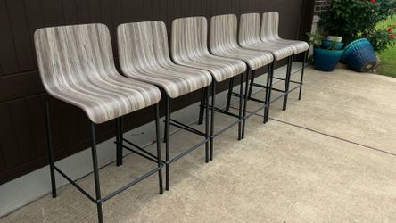 Beautiful COUNTER HEIGHT Chairs ( Set of 6 ) Brand NEW!