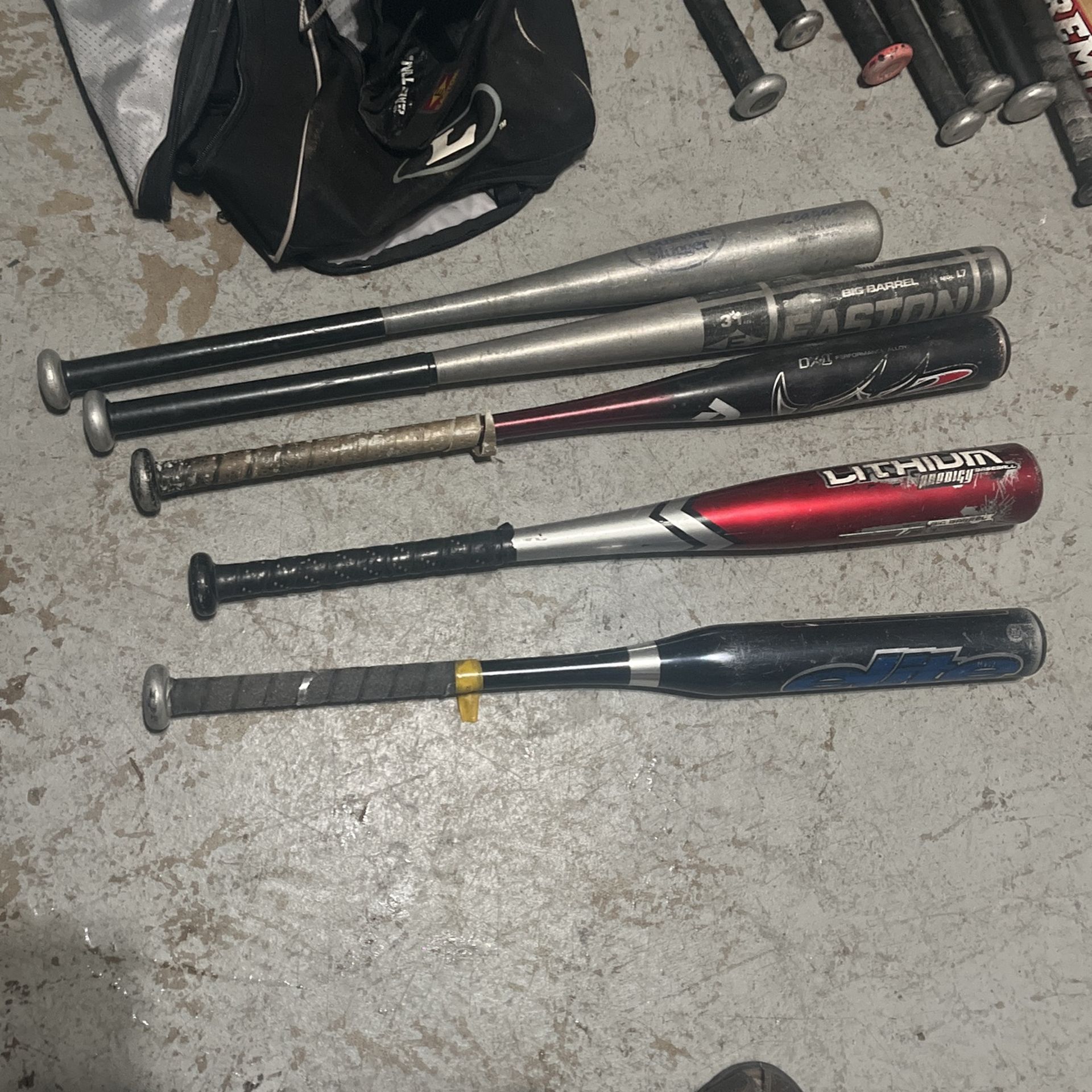 Baseball bats