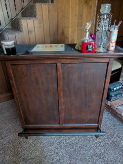 Standing Bar