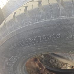 Tires Goodyear LT 245/75 R16